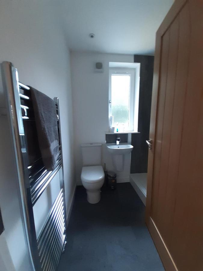 Appartement Carvetii - Jade House - 3 Bed House Sleeps Up To 8 à Kelty Extérieur photo